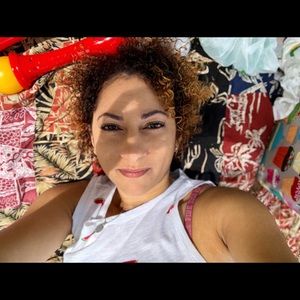 Meet your Posher, Lisa